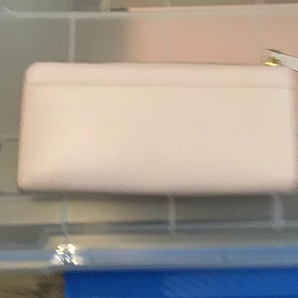 Kate Spade Blush Bow Wallet - Picture 6 of 12